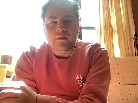 Snapshot of alecsgzz chatting on 05-19-26, 05:53 alecsgzz online show from 05-19-26, 05:53