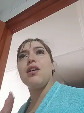Snapshot of anyela_bubble18 chatting on 05-03-26, 04:21 anyela bubble18 online show from 05-03-26, 04:21