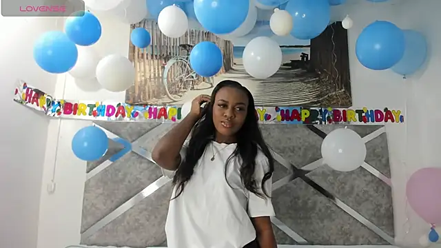 Snapshot of Alisson-Noa chatting on 07-28-26, 12:48 Alisson-Noa online show from 07-28-26, 12:48