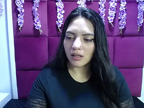 Snapshot of Isabella_Mora_ chatting on 05-09-26, 03:54 Isabella Mora online show from 05-09-26, 03:54