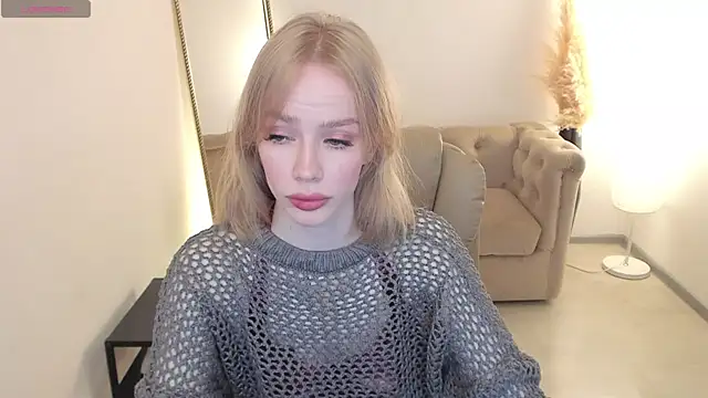 Poly Sweet online show from 05-06-26, 08:24