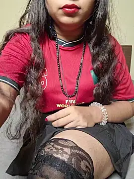 Snapshot of Hot-CouplesX chatting on 06-14-26, 02:29 Hot-CouplesX online show from 06-14-26, 02:29
