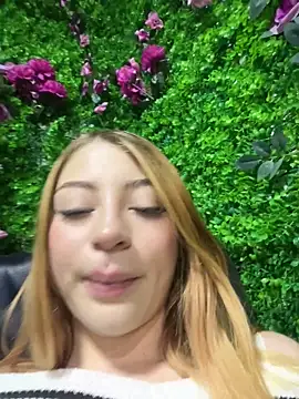 Snapshot of Jessy_Queen chatting on 06-26-26, 07:09 Jessy Queen online show from 06-26-26, 07:09