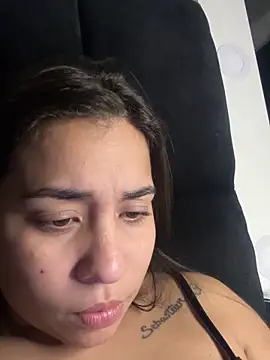 Snapshot of SussyFoxxx chatting on 05-16-26, 04:33 SussyFoxxx online show from 05-16-26, 04:33