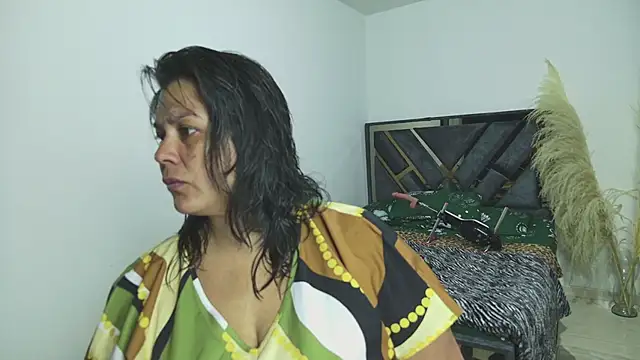 Martina Foxy01 online show from 05-10-26, 11:25
