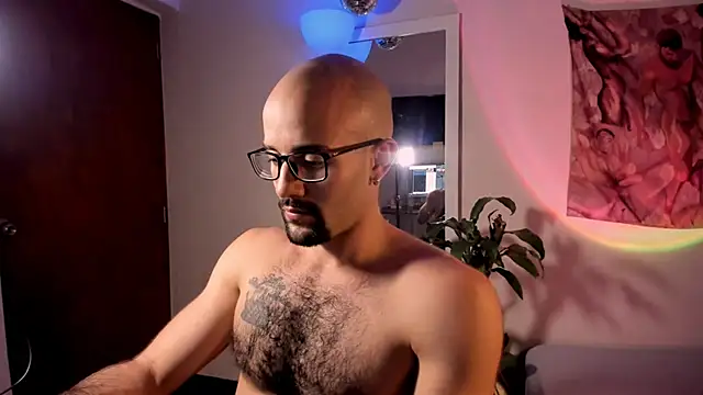 LarryGarzon online show from 07-25-26, 11:00