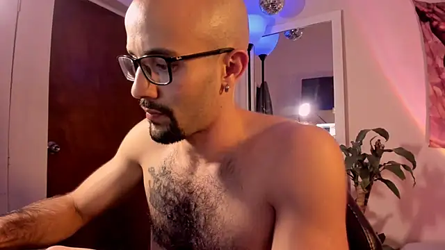 LarryGarzon online show from 07-24-26, 11:34