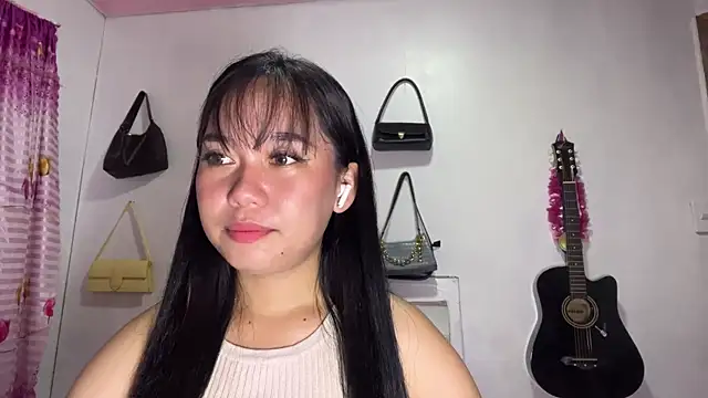 PeggieUrteaga online show from 05-05-26, 03:04