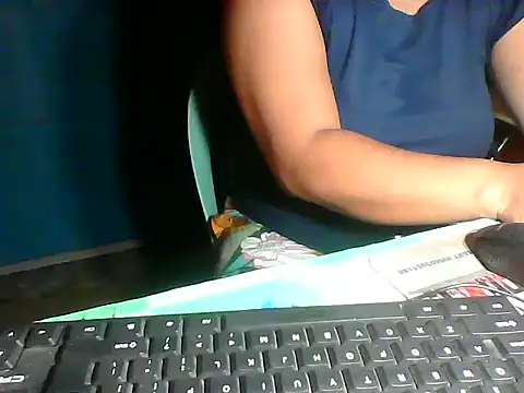 MommyKaye30 online show from 05-27-26, 07:10