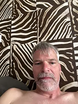 Snapshot of Thor-82 chatting on 05-24-26, 09:09 Thor-82 online show from 05-24-26, 09:09