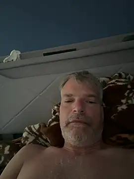Snapshot of Thor-82 chatting on 05-25-26, 03:39 Thor-82 online show from 05-25-26, 03:39