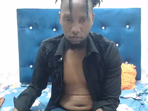 Snapshot of LabetoXXX chatting on 05-03-26, 03:44 LabetoXXX online show from 05-03-26, 03:44
