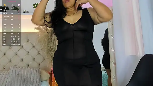 Snapshot of jessica__milf chatting on 05-27-26, 07:43 jessica milf online show from 05-27-26, 07:43