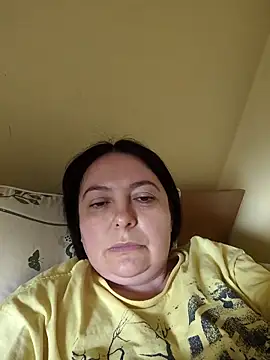 Snapshot of EmmaEmmy40 chatting on 05-09-26, 10:07 EmmaEmmy40 online show from 05-09-26, 10:07