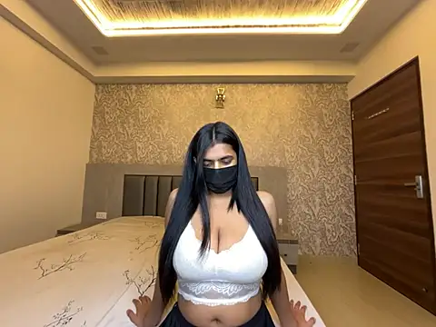 Snapshot of Miss_Heer chatting on 06-29-26, 05:34 Miss Heer online show from 06-29-26, 05:34