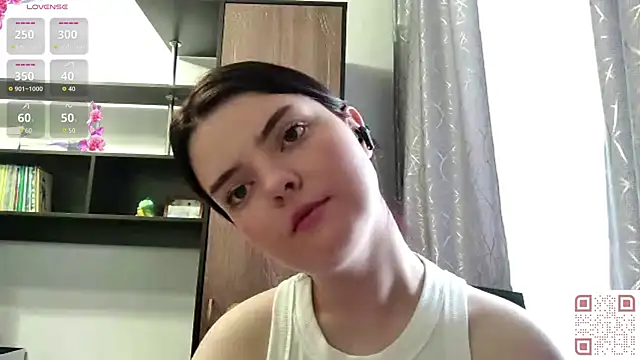RebelDesiree online show from 06-15-26, 06:13