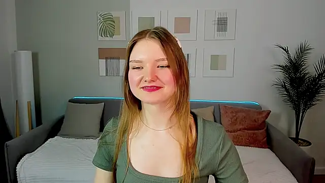 LookEva online show from 05-03-26, 08:08