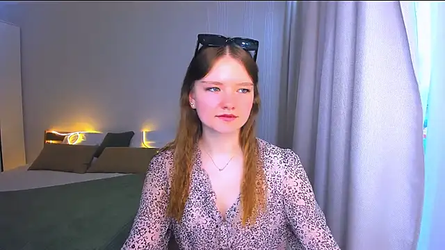Snapshot of LookEva chatting on 06-11-26, 04:20 LookEva online show from 06-11-26, 04:20