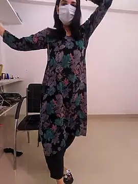 zoya baby  online show from 05-10-26, 06:28
