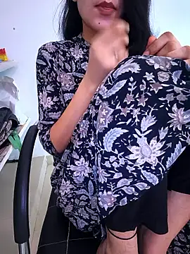 zoya baby  online show from 06-01-26, 04:24