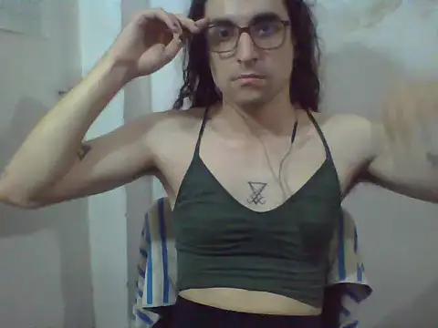 Snapshot of LaCuerva chatting on 05-29-26, 07:42 LaCuerva online show from 05-29-26, 07:42