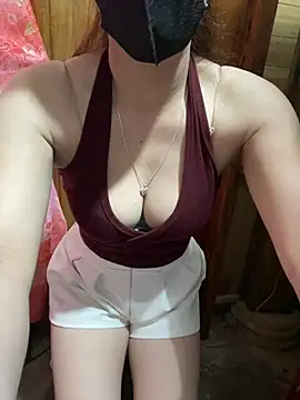 Snapshot of Lovely23-22 chatting on 05-27-26, 08:49 Lovely23-22 online show from 05-27-26, 08:49