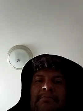 matdog027374 online show from 05-02-26, 03:17