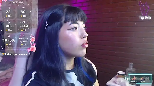 Snapshot of Abril_gap chatting on 05-11-26, 11:33 Abril gap online show from 05-11-26, 11:33