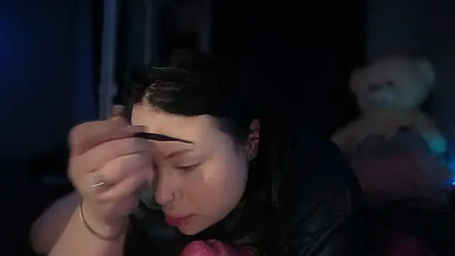 Sofi  Si online show from 07-18-26, 06:49