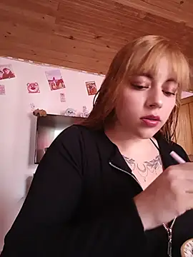 Snapshot of Isabella__Risky chatting on 07-11-26, 09:48 Isabella Risky online show from 07-11-26, 09:48
