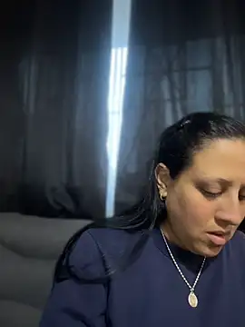 Snapshot of Cloe-Fire chatting on 05-23-26, 10:58 Cloe-Fire online show from 05-23-26, 10:58