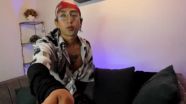 Snapshot of Eclipse_TeenBoy66 chatting on 05-27-26, 08:05 Eclipse TeenBoy66 online show from 05-27-26, 08:05