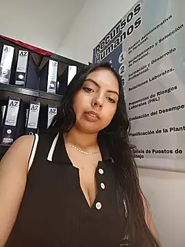 Snapshot of JENNIFER__03 chatting on 07-23-26, 06:26 JENNIFER 03 online show from 07-23-26, 06:26