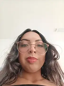 JENNIFER  03 online show from 05-31-26, 04:24