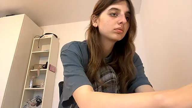 Snapshot of ActaedCottage chatting on 06-15-26, 05:12 ActaedCottage online show from 06-15-26, 05:12