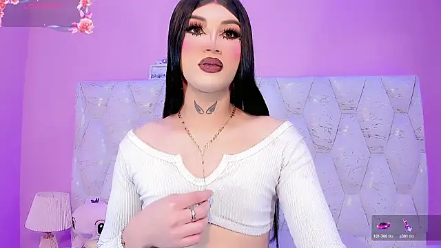 Snapshot of Lexxy_Mattell chatting on 06-19-26, 05:24 Lexxy Mattell online show from 06-19-26, 05:24