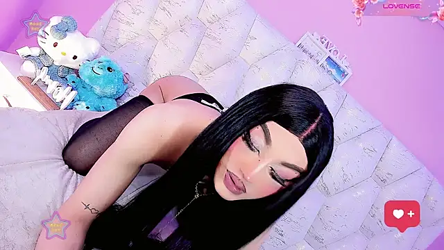 Snapshot of Lexxy_Mattell chatting on 06-05-26, 05:23 Lexxy Mattell online show from 06-05-26, 05:23