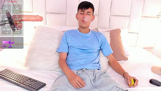 JacobFerrer online show from 05-27-26, 06:37