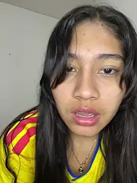 Xaannder online show from 06-18-26, 01:59