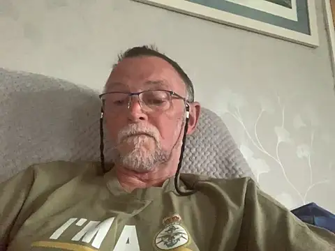 Moonraker64 online show from 05-27-26, 07:32