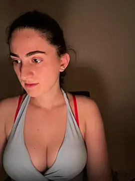 Snapshot of OliviaBaby- chatting on 05-29-26, 07:31 OliviaBaby- online show from 05-29-26, 07:31