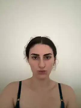 Snapshot of OliviaBaby- chatting on 08-06-26, 05:41 OliviaBaby- online show from 08-06-26, 05:41