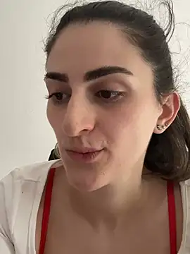 Snapshot of OliviaBaby- chatting on 07-08-26, 02:18 OliviaBaby- online show from 07-08-26, 02:18