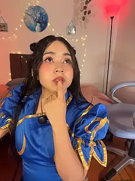 eimili love online show from 05-24-26, 02:33