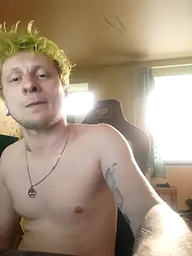 Snapshot of SquirFlav chatting on 07-14-26, 06:25 SquirFlav online show from 07-14-26, 06:25