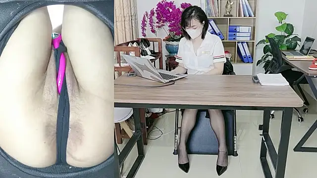 Snapshot of Elidabeth_Mart chatting on 07-12-26, 03:29 Elidabeth Mart online show from 07-12-26, 03:29
