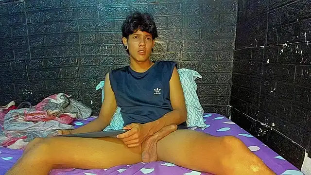 Snapshot of santos_dx chatting on 05-14-26, 02:52 santos dx online show from 05-14-26, 02:52