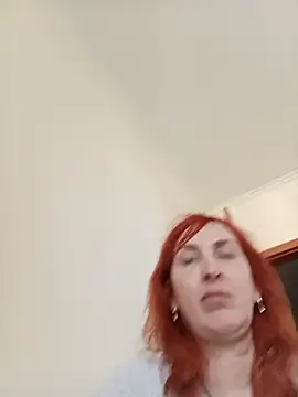 Snapshot of Bel_Nell chatting on 05-16-26, 10:47 Bel Nell online show from 05-16-26, 10:47
