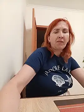 Snapshot of Bel_Nell chatting on 05-25-26, 06:50 Bel Nell online show from 05-25-26, 06:50
