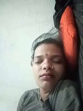 Snapshot of Student_garl_1 chatting on 06-05-26, 10:59 Student garl 1 online show from 06-05-26, 10:59